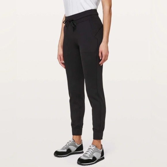 Lululemon sz 6 Ready To Rulu Pant 29" Black jogger with tie waist and pockets - Picture 1 of 13